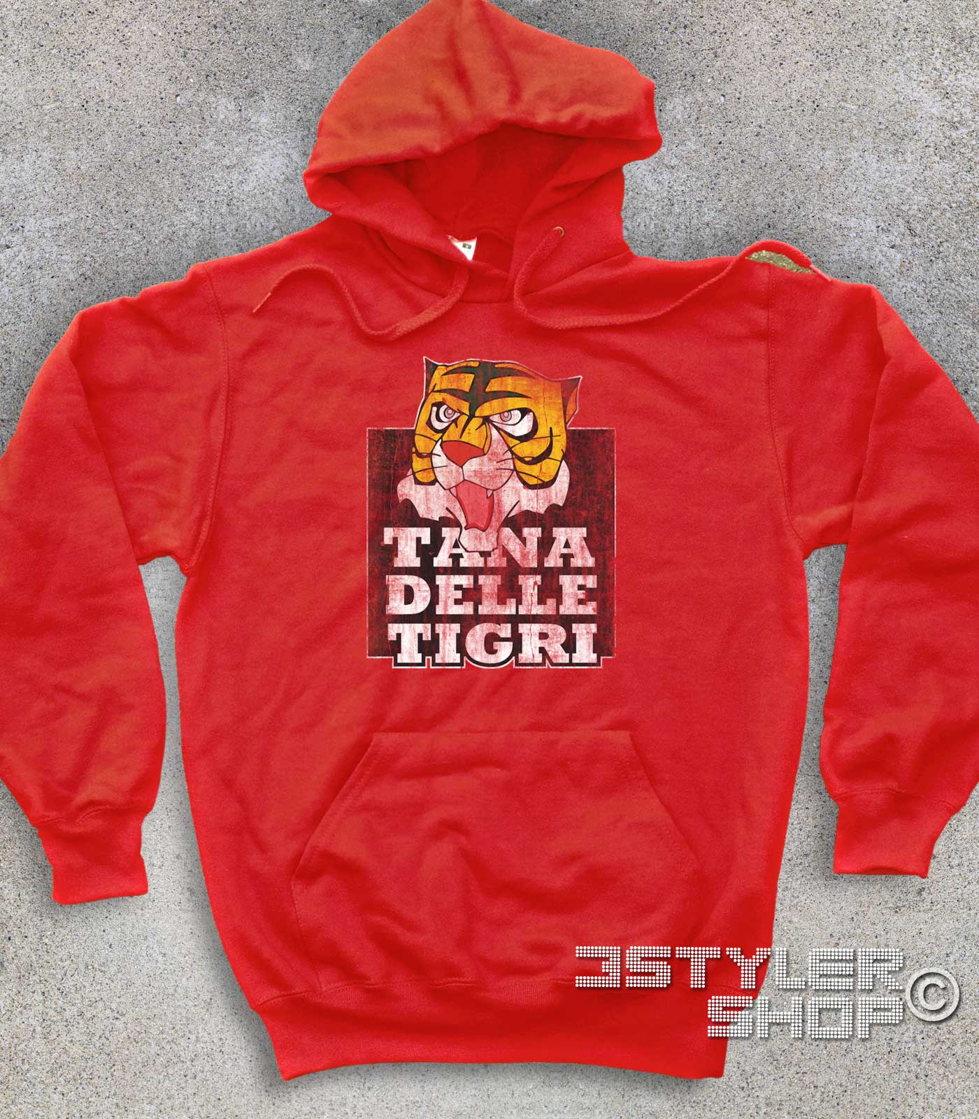 uomo tigre felpa unisex raffigurante la maschera dell'uomo tigre e la scritta "tana delle tigri"